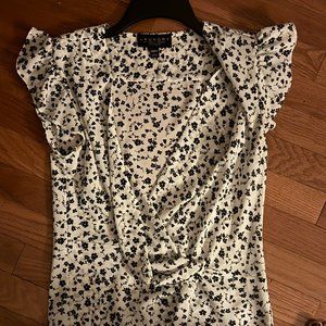Laundry by Shelli Segal Faux Wrap shirt Size Small White with Black Floral Print